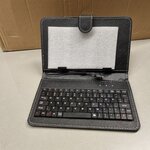 Ca. 59x Tablethoes met toetsenbord.