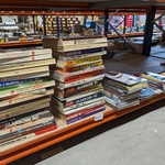 Diverse naslagwerken en jaarboeken