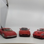 3x Schaalmodel Ferrari, 348, Testarossa en 550