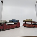 Miniatuur auto transporter met 4x auto o.a. Dinky super toys, Meccano,