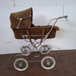 Nostalgische kinderwagen