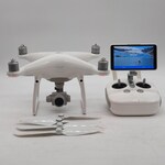 Drone, DJI, Phantom 4 Pro WM331A