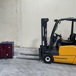 elektrische Heftruck (Geen suggesties), efg215, geel/zwart