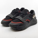Paar sneakers, maat 42, Burberry