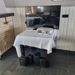 Beamer scherm met projector, televisie en luidsprekers, o.a. Epson/Phi