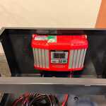Batterij lader Fronius, 24V 32A, Rood, bouwjaar Onbekend