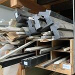 Partij kunststof dorpels en latten