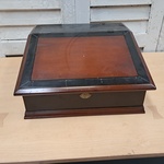 Schrijvers’ desk