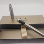 Parker Sonnet vulpen 18kt witgoud GP + onyx dop