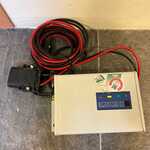 Batterij lader GNB, 24V 25A, Wit, bouwjaar Onbekend