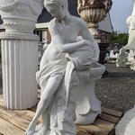 Waterornament vrouw met kruik