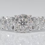 Witgouden trinity ring met diamanten
