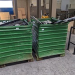 2x Transportbak met aluminium restmateriaal