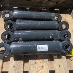 4x Dubbelwerkende cilinder D=40/80 slag 200