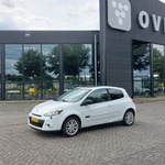 Personenauto , Renault, Clio 1.2 20th Anniversary, Wit, 2010