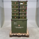 9x Onderzoekslamp, wasbakunit en 10x koffer