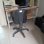Werktafel met bureaustoel