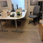 2x Bureau met 2x bureaustoel