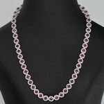 Witgouden collier volledig met witte diamanten en robijnen 15.00 carat