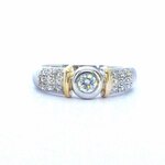 Bi-colour gouden ring met diamanten