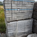 Ca. 16 m2 Betonklinkers grijs kogelstraal