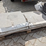 Ca. 2 m2 Keramiek grijs