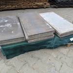 Ca. 13x betontegel  genuanceerd, bruin geel blauw