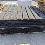 Ca. 12x Zwarte schermen (19 planks)