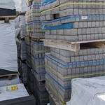 Ca. 140 m2 Waal formaat beton B-keus