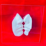 Glassculptuur kunstwerk ”Two Faced”