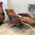 Relaxfauteuil elektrisch verstelbare hoofdsteun, Hjort-Knudsen, cognac