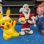 3x Decoratiebeeld o.a. Chucky, Pikachu