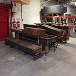 Diverse antieke kasten voor renovatie