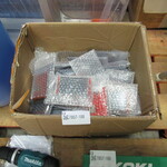 Ca. 50x Doos met ca 50 printplaatjes