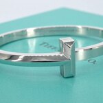 Tiffany & Co – Tiffany T witgouden armband