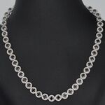 Witgouden collier volledig met witte en zwarte diamanten 14.00 carat