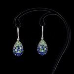 Oorhangers van 18 carats goud met diamanten van hoge kwaliteit en blau