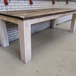 Steigerhouten tafel