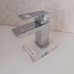 Wastafel mengkraan Grohe, Eurocube
