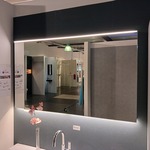 Spiegel met verlichting en verwarming