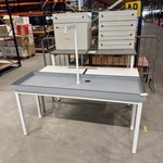 3x Werktafel en 2x ladenblok