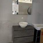 Showroom badkameropstelling Pelipal, donkergrijs