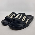Paar slippers, maat 42, Amiri