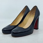 Paar pumps maat 38,5, Christian Louboutin