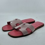 Paar slippers, maat 38, Hermés