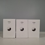 3x Set a 4x tracker, Apple, AirTag A2187