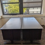 2x Bureau