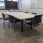 Vergadertafel met 5x stoel