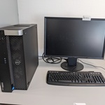 Computer met monitor Dell, 5810