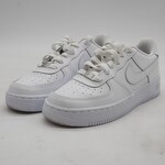 Paar sneakers, maat 36 1/2, Nike, Air Force One FV5951-111